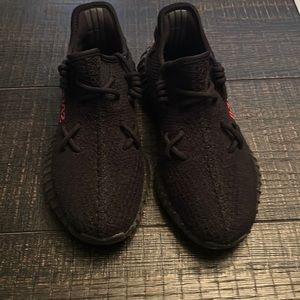 Yeezy Boost 350 V2 Bred Men’s 8 1/2